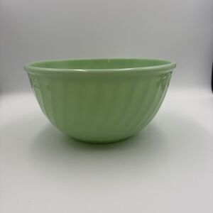 Vtg Jadeite Bowl Green Swirl Glass Fire King Oven Ware Large 9" FireKing Mixing